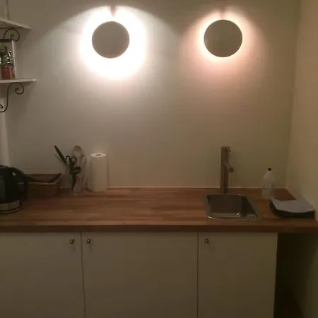 Idyllisk Anneks, Hvor Lejer Har Eget Hus. Hébergement de vacances Vejle